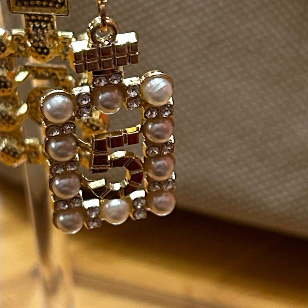 Chanel Inspired Gold Pearl Crystal Number 5 Pendant - Picture 3 of 3